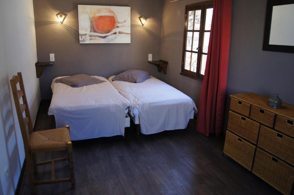 ホテル La Claveliere Saint-Auban-sur-lʼOuvèze 部屋 写真